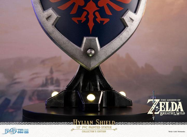 Actual product image First 4 Figures Zelda Breath of the Wild Hylian Shield - Collector Edition