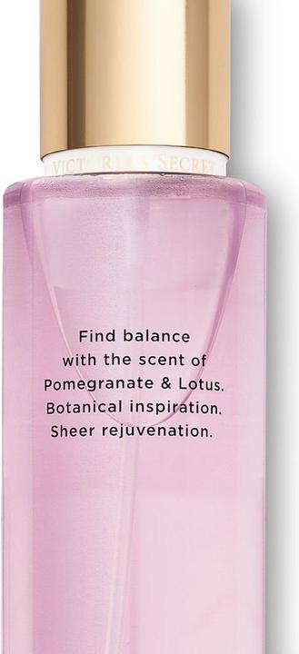 Actual product image Victoria's Secret Pomegranate & Lotus (Body mist, 250 ml)