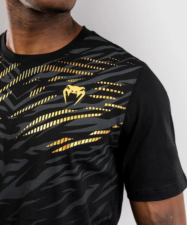 Immagine prodotto Venum UFC Fusion Replica Champion T-Shirt Black/Gold (XXL)
