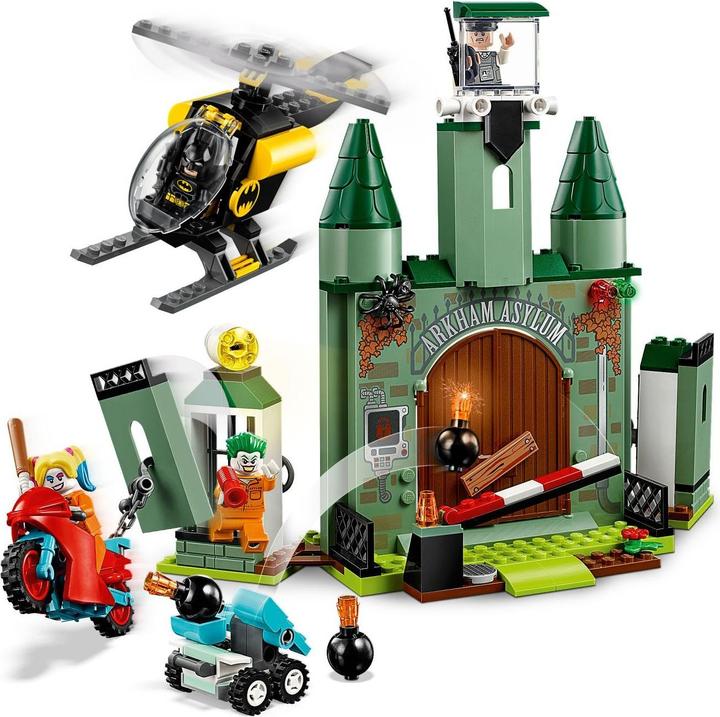 Image du produit LEGO Joker en fuite et Batman (76138, LEGO DC)