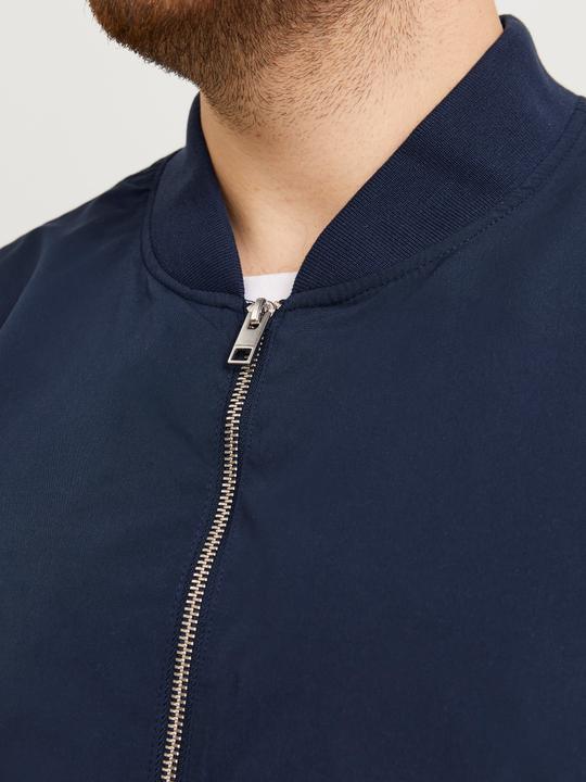 Produktbild Jack & Jones Leichte Plus Size Jacke (7XL)