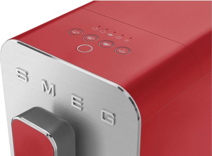 Actual product image Smeg Fully Automatic Coffee Machine 50's Style red