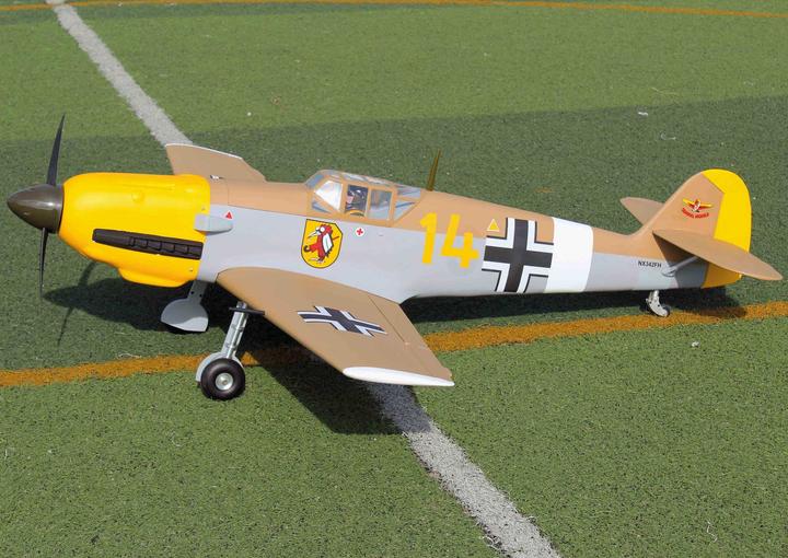 Actual product image Seagull Models SG-Models ) Messerschmitt BF-109 (ME-109) 63,9" WITH electric retractable engine (Warbird)