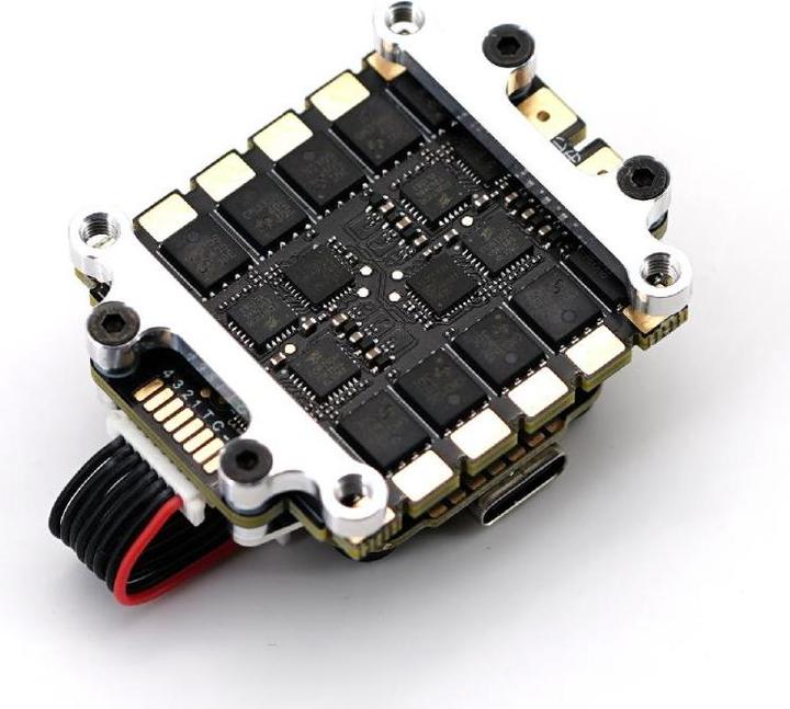 Actual product image TBS Gorilla 30x30 Adapter