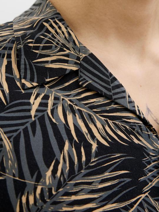 Actual product image Jack & Jones Jjejeff Tropical Aop Resort Shirt Ss Sn (L)