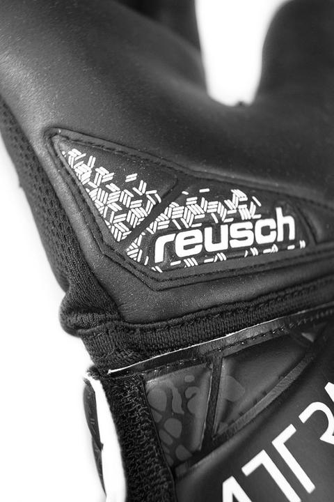 Produktbild Reusch Attrakt Infinity NC (6)