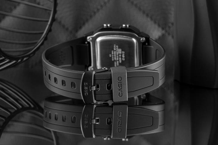 Produktbild Casio Collection (Digitaluhr, 44 mm)
