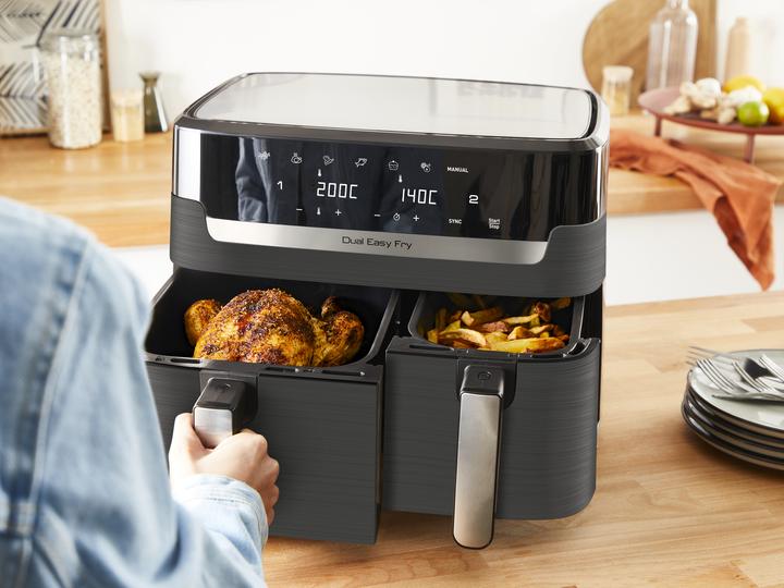 Actual product image Tefal Dual Easy Fry & Grill EY905B - Deep fryer - 2700W - 8,3L