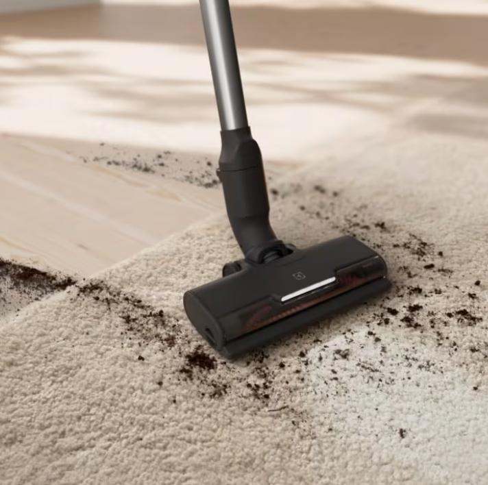 Image du produit Electrolux EP71HB14UV Aspirateur-balai électrique sans fil à sec sans sac 0,3 l 57 W couleur crème 4 Ah