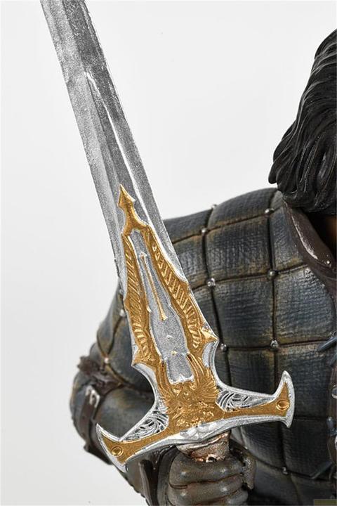 Actual product image DEVplus Dragon Age Statue Blackwall 14 cm