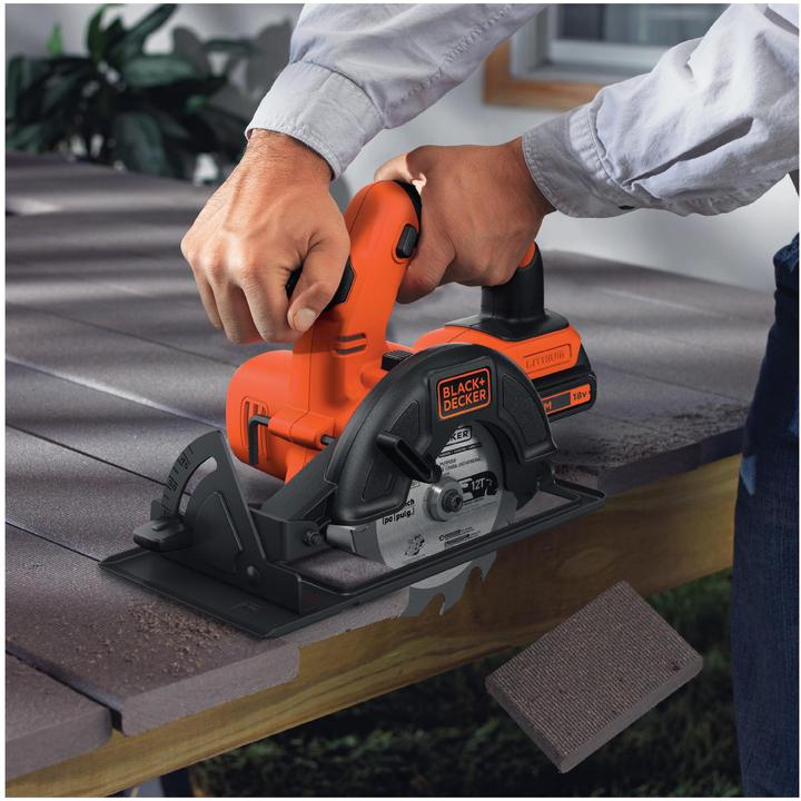 Actual product image Black & Decker Cordless circular saw BDCCS18N