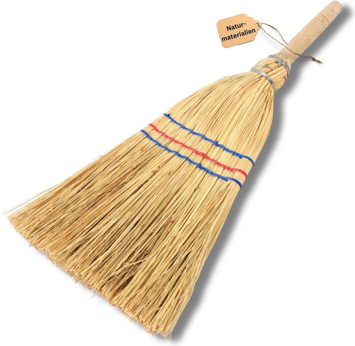 Actual product image Novatool Kleiner Besen Reisigbesen mit Stiel kurz 40cm Strohbesen Kinder Hexenbesen klein Garden Bro (1 pcs.)