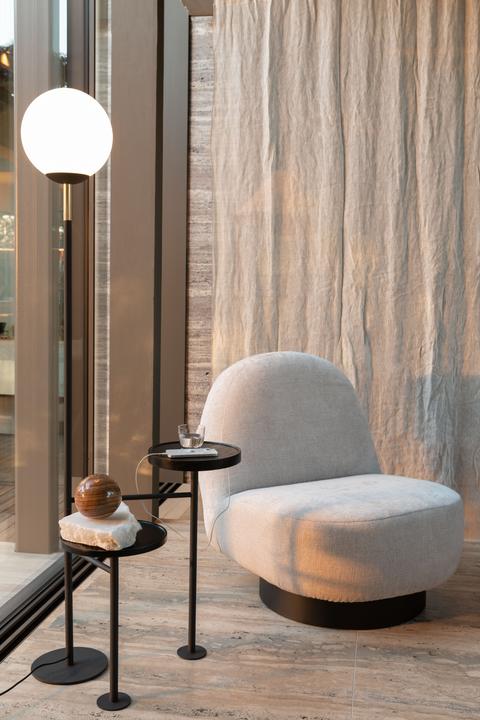 Actual product image Zuiver Floor Lamp Orion Charge (E27)