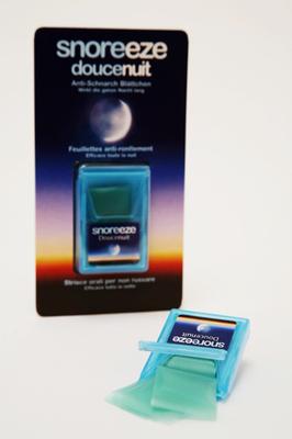 Actual product image Snoreeze Doucenuit anti-snoring leaf