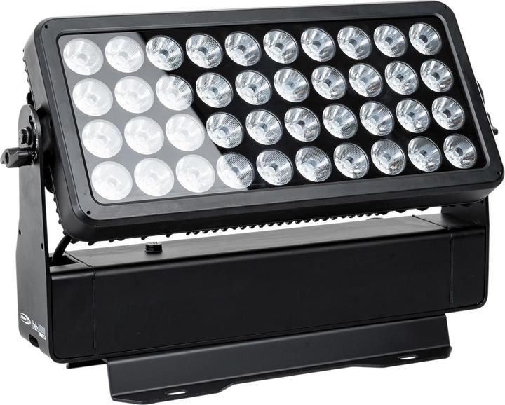 Produktbild Showtec Helix S5000 Q4 (LED)