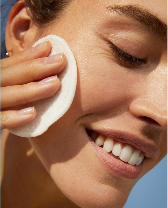 Actual product image NIVEA Derma Skin Clear Facial Toner (Tonic water, 200 ml)