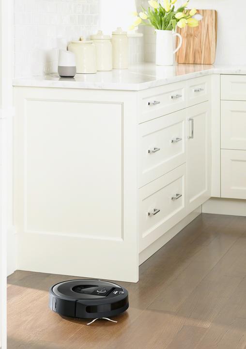 Produktbild iRobot Roomba i7+ Schwarz (Saugroboter)
