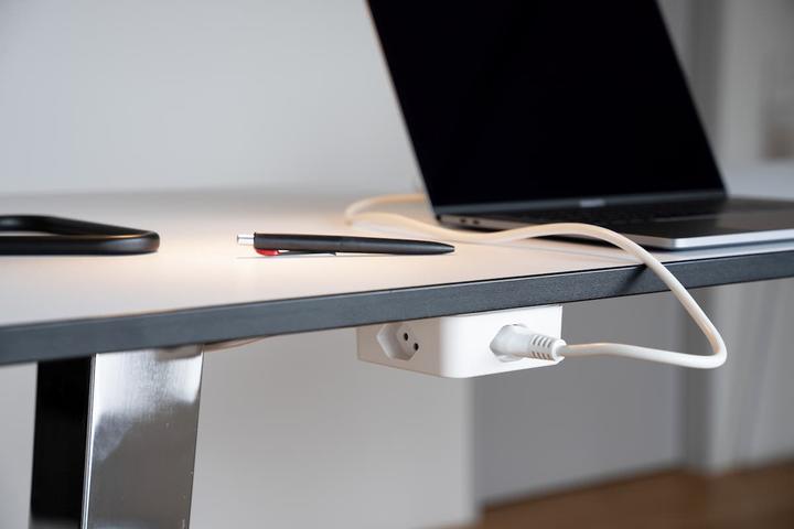 Produktbild Max Hauri maxTEX Cube (3 x, Typ 13, USB-A, USB-C, 2 m)