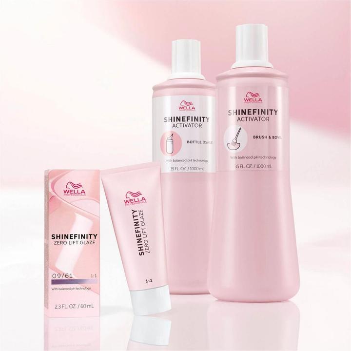 Actual product image Wella Shinefinity (00, 89 - Blue Booster)