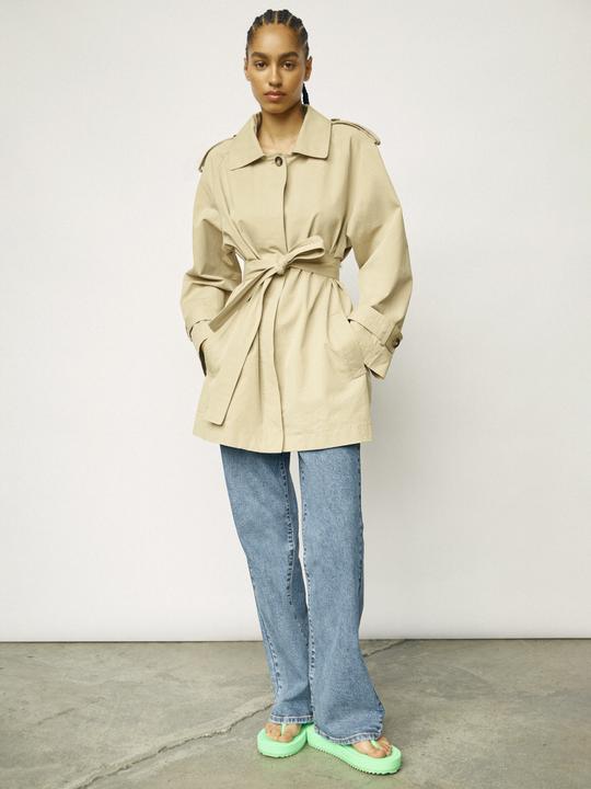 Actual product image Object Trench coat (36)