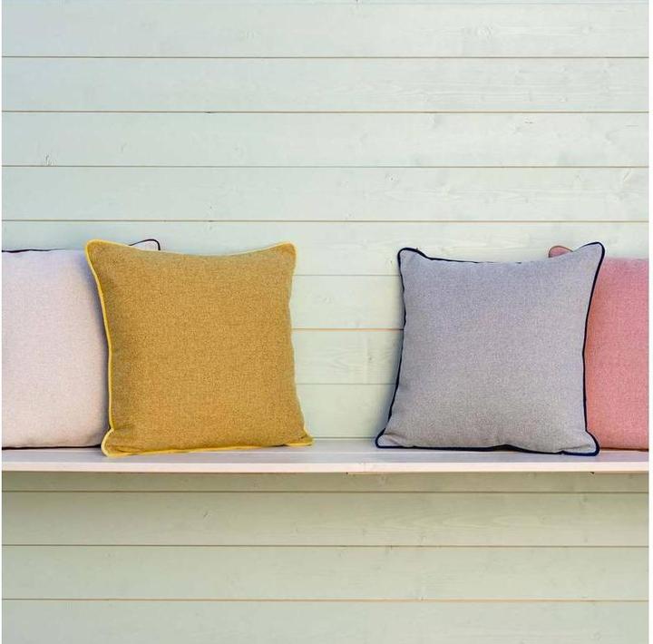 Produktbild Remember Outdoor Kissen Peanut (45 x 45 x 15 cm)