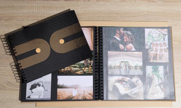 Produktbild Exacompta Fotoalbum mit Spiralbindung, 60 Seiten schwarz, 32x32 cm, Graphik (32 x 32 cm)