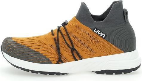 Y016