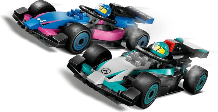 Image du produit LEGO F1 Garage mit Mercedes-AMG & Alpine Rennautos (60444, LEGO City)