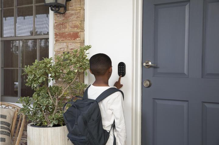 Produktbild Yale Linus Smart Keypad 2 (Fingerabdruck, Elektronische Zahlenkombination, Bluetooth)