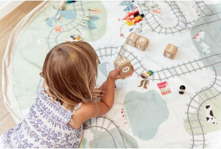 Produktbild play&go Train (140 x 140 cm)