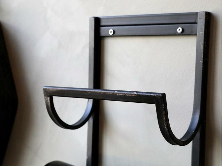 Actual product image Chic Antique Wine rack For 6 bottles, Black, Material type: Metal