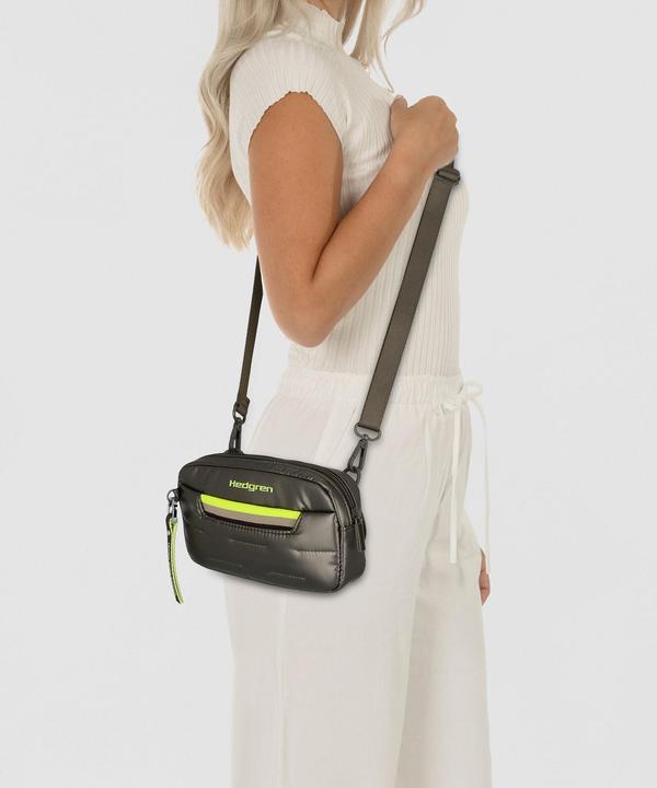 Actual product image Hedgren Cocoon Snug belt bag 19.5 cm