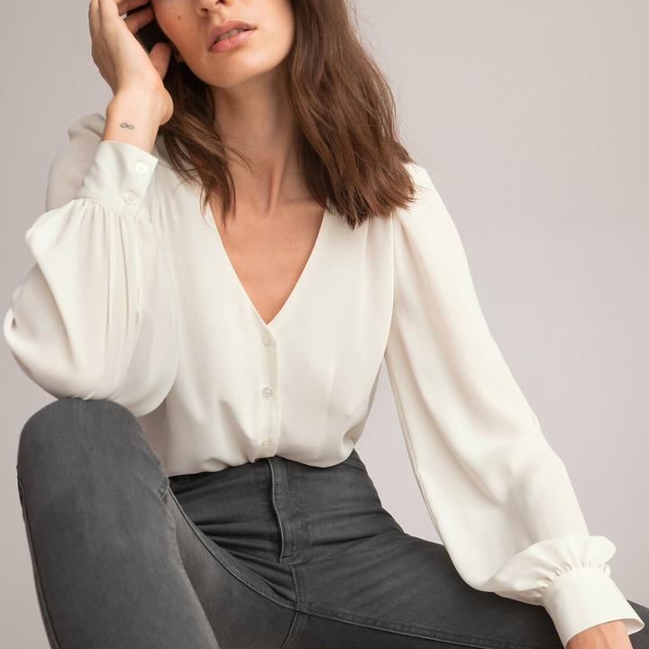 Produktbild La Redoute Collections Langärmelige Bluse mit V-Ausschnitt (38)