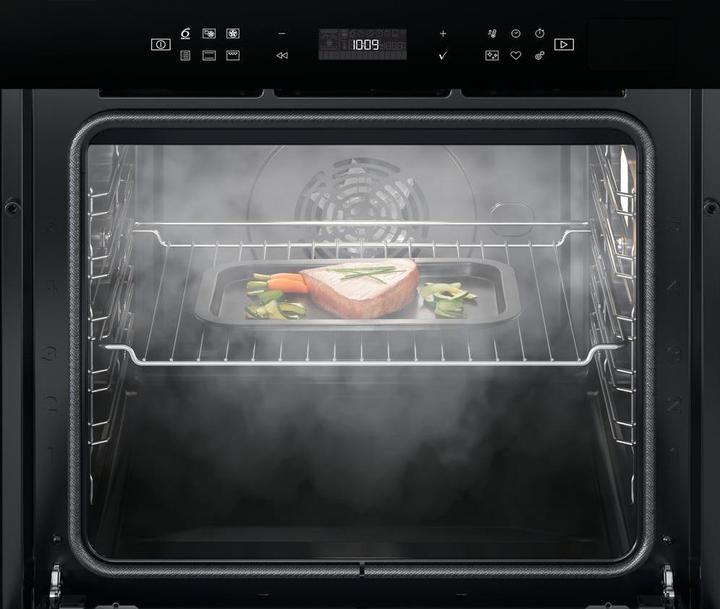 Actual product image Whirlpool W7 OS4 4S1 P BL