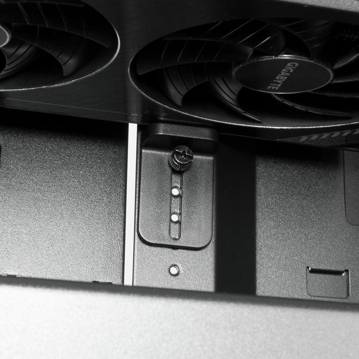 Immagine prodotto Silverstone SST-FA514X-BG - Telaio da gioco ATX Mid-Tower FARA ad alto flusso d'aria con doppio radiatore di (ATX, mATX, Mini-ITX)
