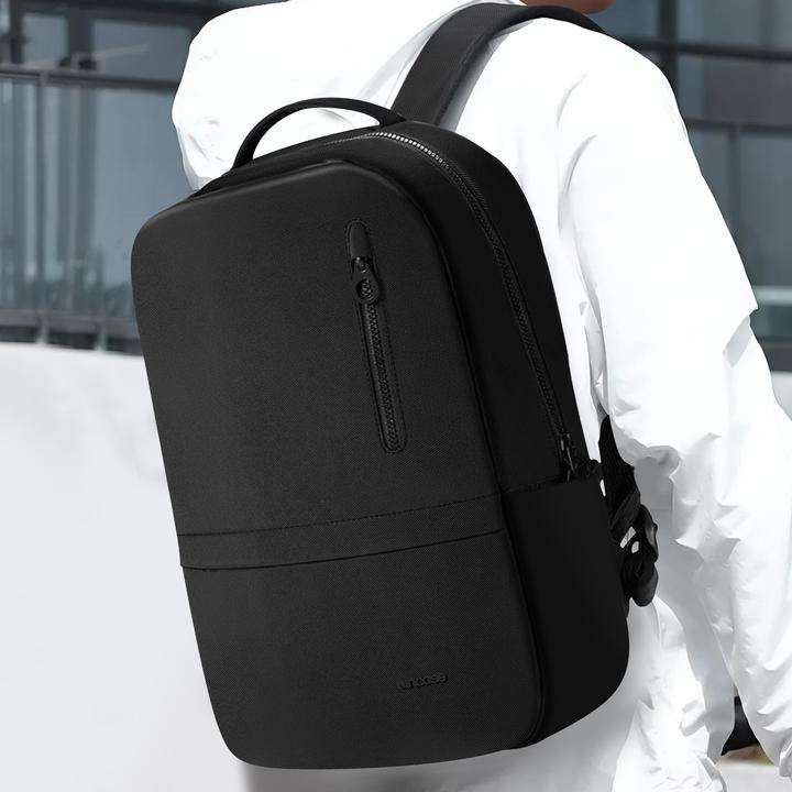 Produktbild Incase Campus-Rucksack für MacBook Pro 16 Zoll
