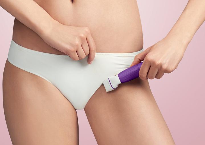 Actual product image Philips BikiniGenius BRT383/15