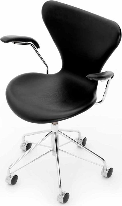 Actual product image Fritz Hansen The 8 Series