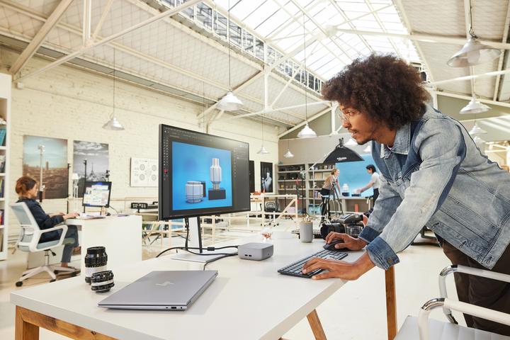 Actual product image HP Thunderbolt 4 Ultra 180W G6 Dock (Thunderbolt, 12 Ports)