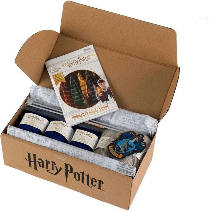 Actual product image Harry Potter - Ravenclaw Knit Set Scarf