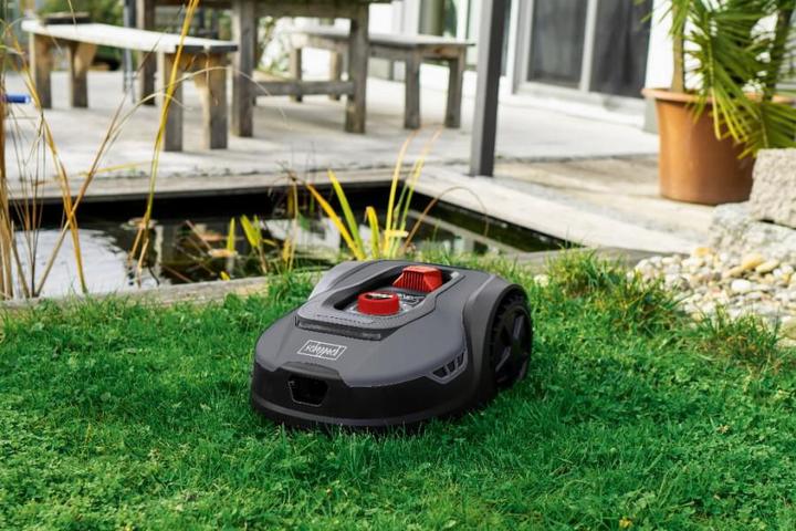 Actual product image Scheppach RoboCut XXL 900 (900 m²)