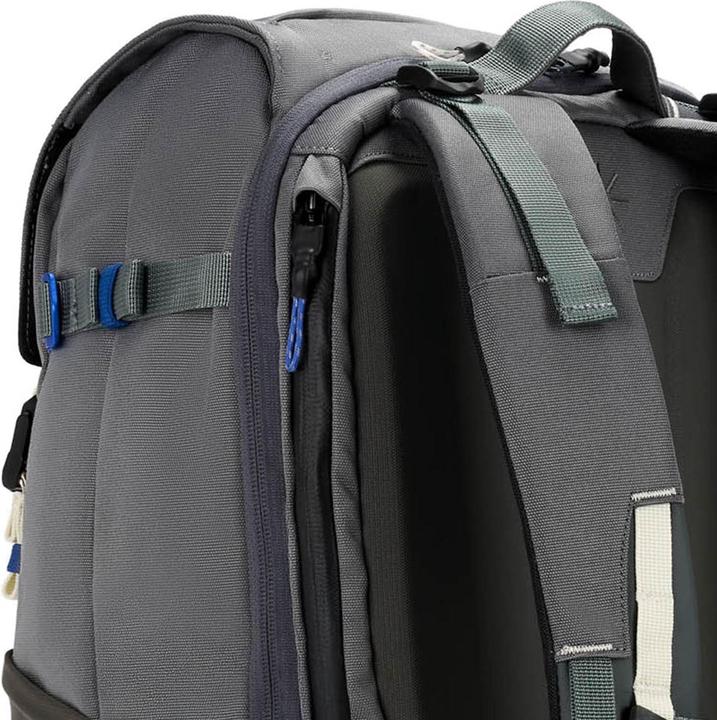 Actual product image Tropicfeel Shell 20-42 (20 l)