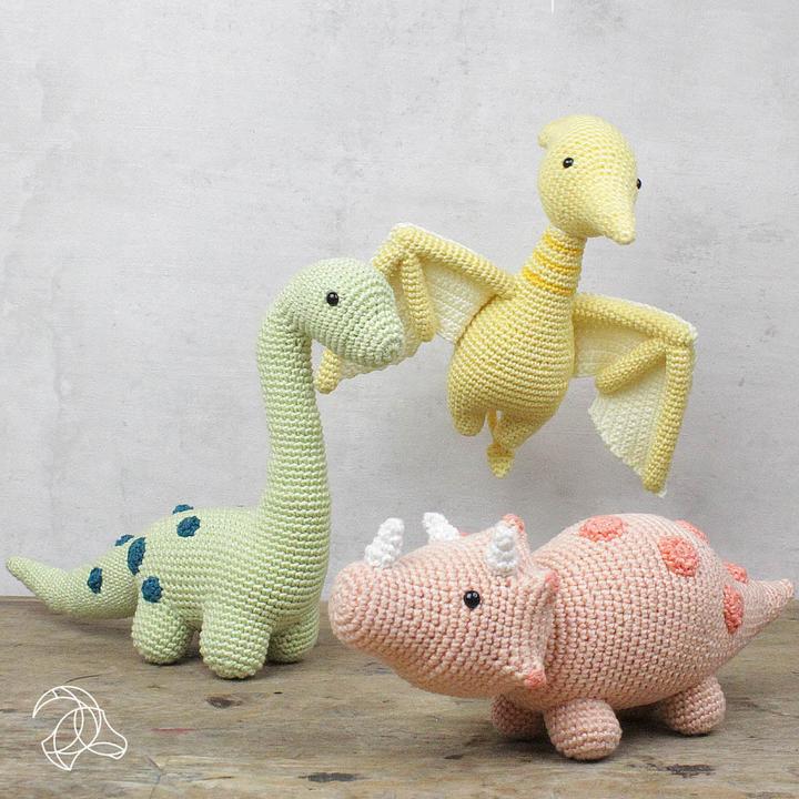 Actual product image Hardicraft Dinosaur Pterandon - crochet set