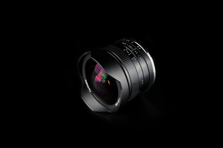 Image du produit 7artisans 7.5 mm f/2.8 Mark II, Canon E (Micro Four Thirds, Micro Four Thirds)