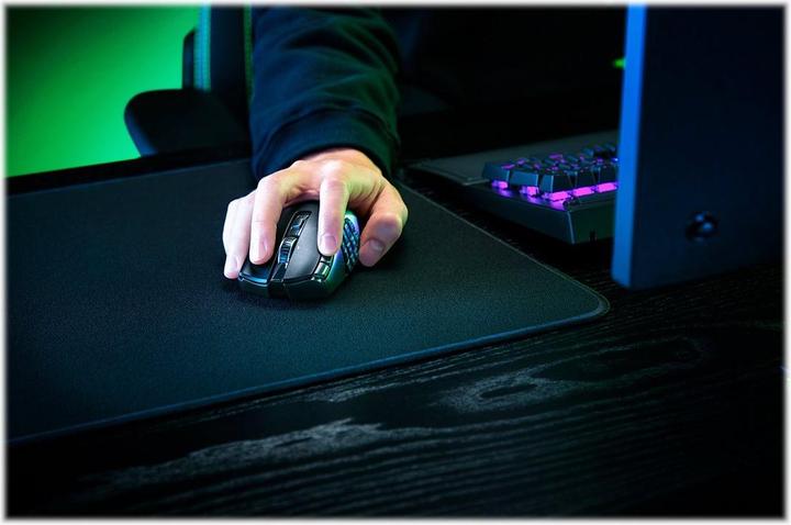 Actual product image Razer Naga V2 HyperSpeed for gaming, 2.4 GHz, Bluetooth, Wireless, Black (Wireless)