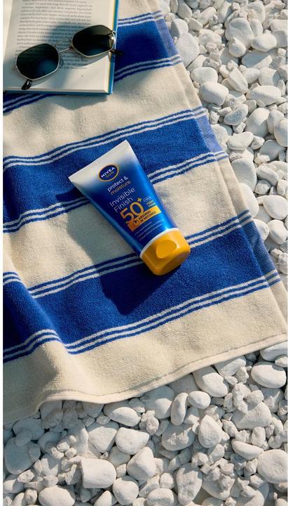 Produktbild NIVEA Invisible Finish (Sonnencreme, SPF 50+, 150 ml)