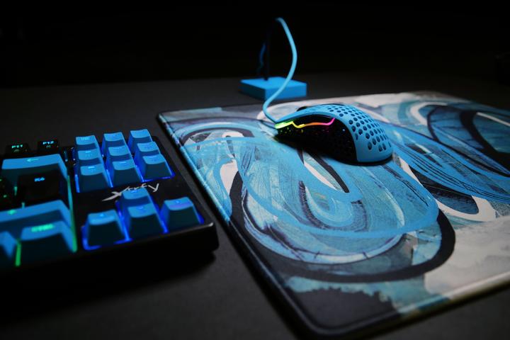 Actual product image CHERRY xtrfy GP4 (XXL)