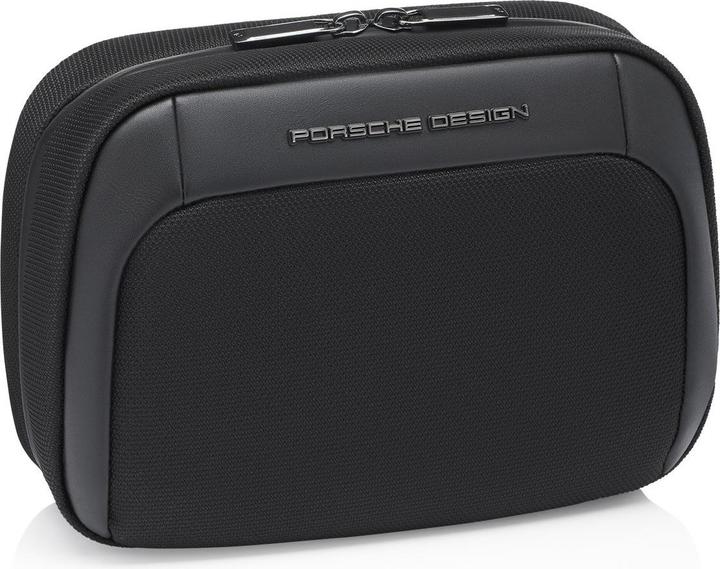 Actual product image Porsche Design PD Roadster Washbag (4 l)