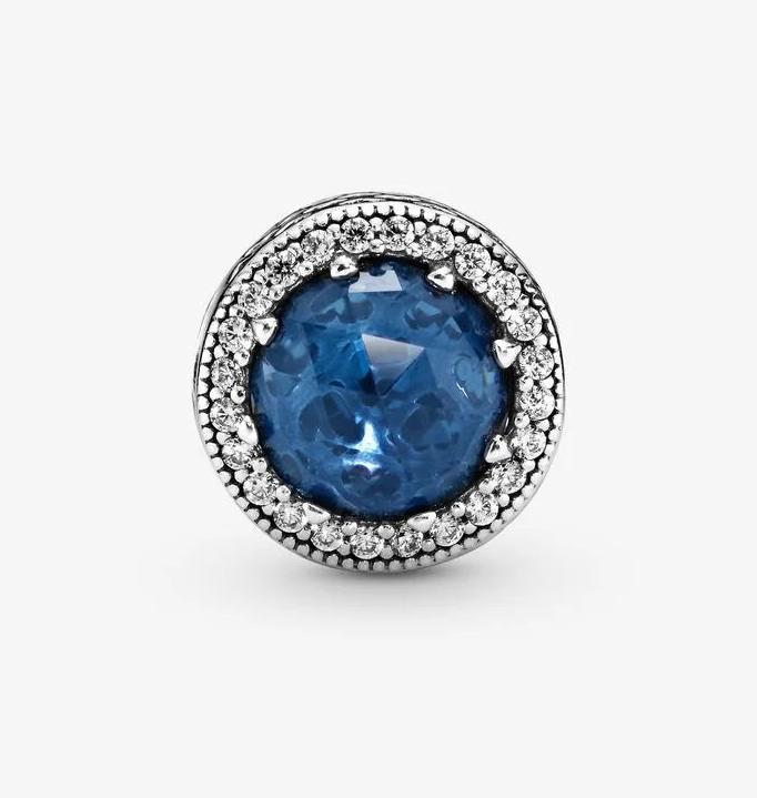 Actual product image Pandora Charms/Beads Midnight Blue Radiant Wreath of Hearts (Silver)
