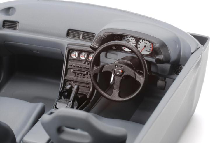 Actual product image Tamiya Nissan Skyline GT-R R32 Nismo Custom